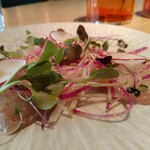 Osteria IL VIAGGIO - 本日の鮮魚のカルパッチョ
      　大根のサラダ仕立て