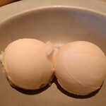 Osteria IL VIAGGIO - 季節のフルーツのソルベ