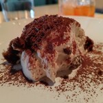 Osteria IL VIAGGIO - クラシックティラミス