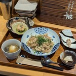 izakaya草 - カニ焼きめし