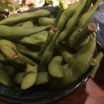 Aburidainingu Enya - 枝豆、大ぶりで量が多い、ちょっと茹ですぎ？