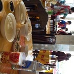 จุ๋มจิ๋มข้าวมันไก่ - だいすきなタイの庶民的なお店です。もうすこし綺麗だといいのですが、味とサービスは随一でしょう。