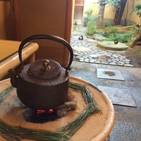 建仁寺 祇園 丸山 - 玄関の手前の待合場所