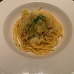 プチ ヴェルドー - エビとキャベツのパスタ