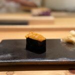 鮨 のべつ - ウニ