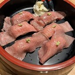 구로게 와규 잇토우가이 야키니쿠 도톤보리 미츠루 소우혼텐 - 