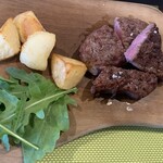 ラ・ロカンダ・デル・ピットーレ - ヒレ