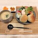 タスメット カフェ - スーププレート