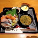 四季さかな - 料理写真:海鮮丼