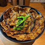 豚大学 - 豚丼 大