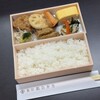 象印銀白弁当