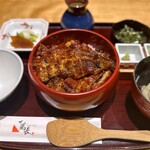 ひつまぶし名古屋備長 - 特上ひつまぶし(1.5尾 6,750円)
肝吸い･漬物付き