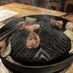 さっぽろジンギスカン千歳 - 写真だけでも呑めます