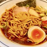 ラーメン一心 富山駅前本店 - 一心ブラック煮玉子ラーメン