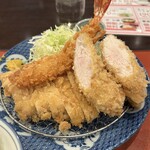 お食事処　萬揚げとん福天 - ささみカツ1本、エビフライ1本、ロースカツ120g、ヒレカツ1枚❗️