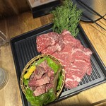 完全個室 焼肉食べ放題 牛牛 パラダイス 三宮 - ハラミ、ロース