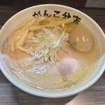 元祖一条流 がんこ総本家 分店 - 「塩（モモ肉）」味の濃さ4  1000円。味玉 200円