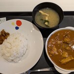 松屋 - マッサマンカレー、ご飯小盛