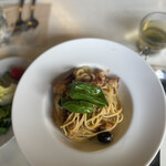 バワリー・キッチン - タコとカジキマグロのプッタネスカ