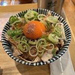 おダシと銀しゃり 中華そば 花道 - 炙りレアチャーシュー丼