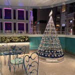 Tiffany Blue Box Café - 