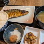 ひもの野郎 梅田第4ビル本店 - 定食［紀州備長炭干し］名物とろさば