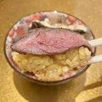 新宿 うしみつ - 厚切り和牛！