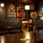 Bar うち - カウンタービール
