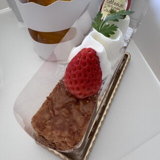 ガトー・デュラ・メール・スリアン_0