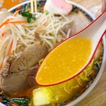 らい久 - みそバター野菜ラーメン 特大(200g)