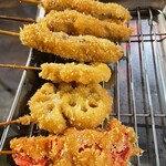 串かつ居酒屋 いちろう 2号店 - 牛もも肉  れんこん 紅しょうが  各180円