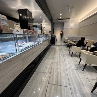 シャンドワゾー・グラシエ・ショコラティエ_2