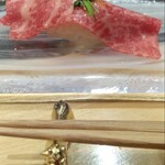 鉄板焼 grow - 最高級A5黒毛和牛の炙り寿司