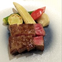 鉄板焼 grow - 最高級A5ランク黒毛和牛 赤身ステーキ