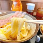麺でぃ～ - 茹でたての女麺♡
この麺、2玉ペロリですよ(^^♪