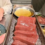たまには焼肉陸 - 特上レバー✨️  この鮮度の良さったら( ˶>ᴗ<˶)♪
