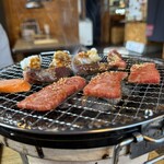 炭火焼肉 龍馬 - 