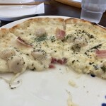 CAFE LiTTLE house - ホタテホワイトピザ　写真撮り忘れてました