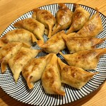 牛タンとクリスピー餃子 ひまわり - 