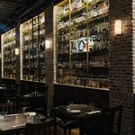 TOKYO Whisky Library - 