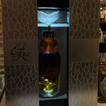 TOKYO Whisky Library - 