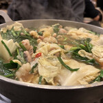 もつ鍋専門店 元祖 もつ鍋 楽天地 西中洲店 - 