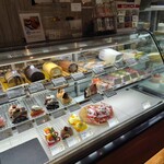 patisserie ｍａｒｓ - 料理写真:店内①