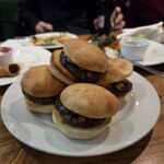 Shooters Sports Bar & Grill - 