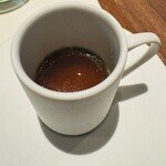 EWIG - グラーシュと一緒にいただくコンソメスープ