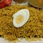 マハトマ - ビリヤニは細長い専用米。