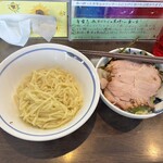 麺や 青雲志 - GFS全貌。