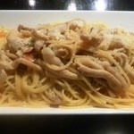 トラットリア　ジラソーレ - パスタランチ（自家製パンチェッタと信州産白ひらたけのスパゲッティ・ペコリーノチーズ風味）