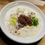 青竹手打ち 佐野らーめん 晴れる屋 - 