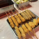 新世界じゃんじゃん横丁 串かつ 勝大 - 
